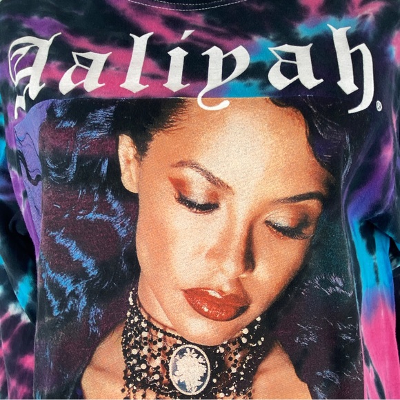 Vintage Aaliyah long sleeve t-shirt! Size Small. - Picture 2 of 6